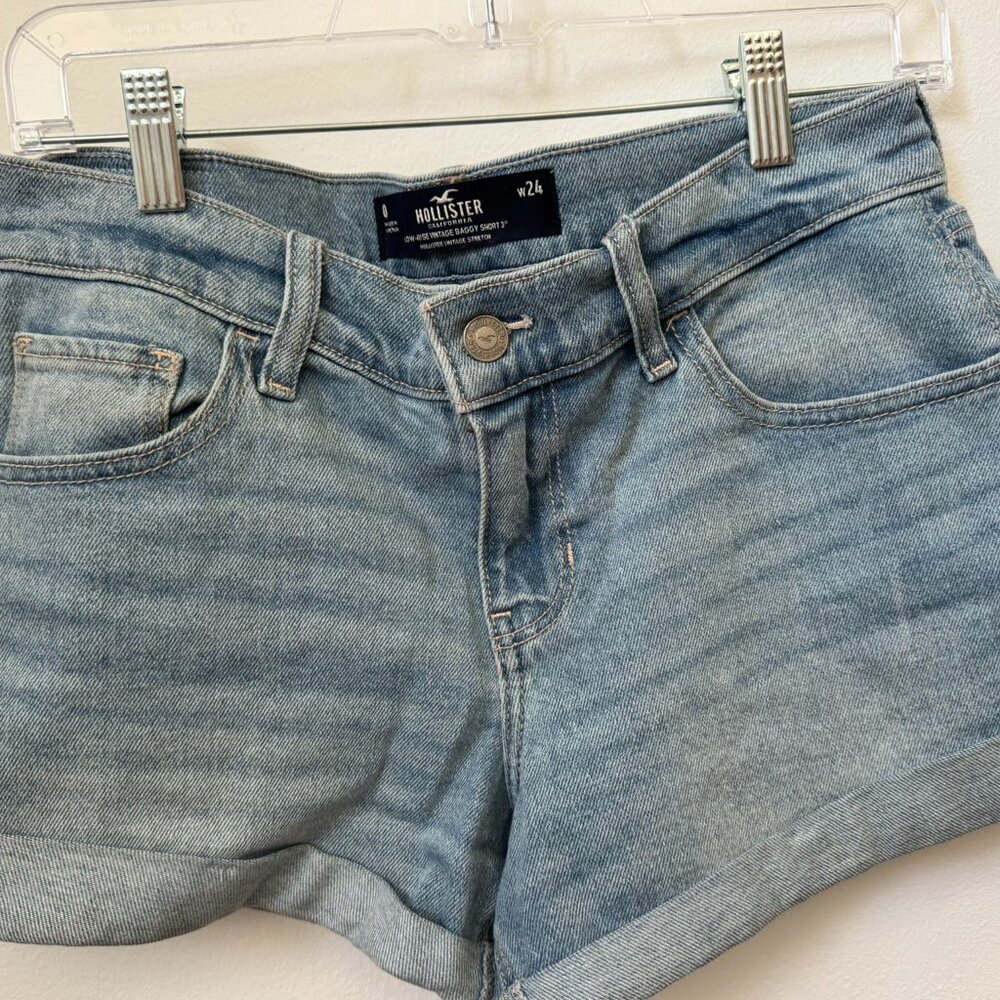 Hollister Low-Rise Vintage Baggy Short, size 0/24